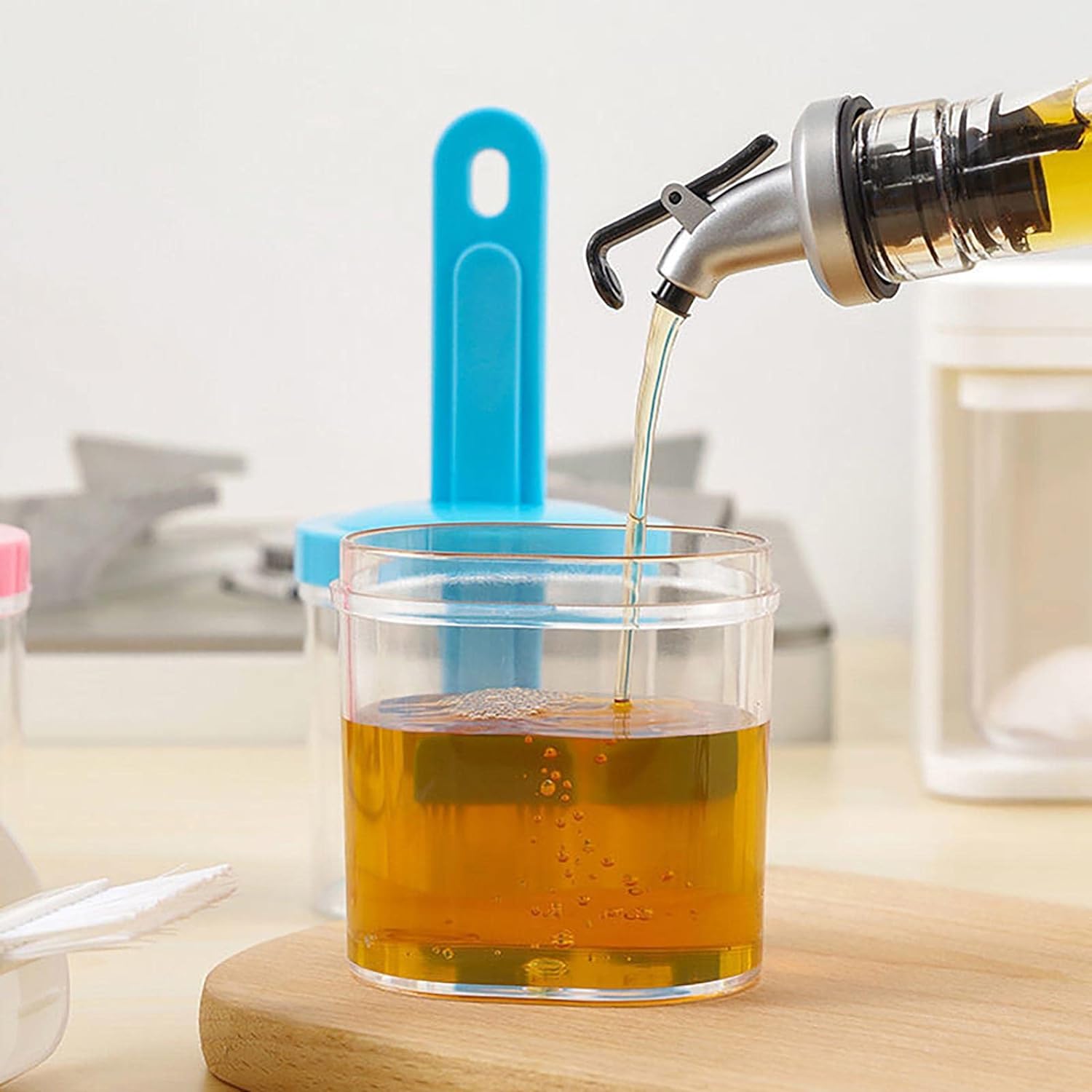 2 in 1 Oil Dispenser Bottle with Silicone Brush