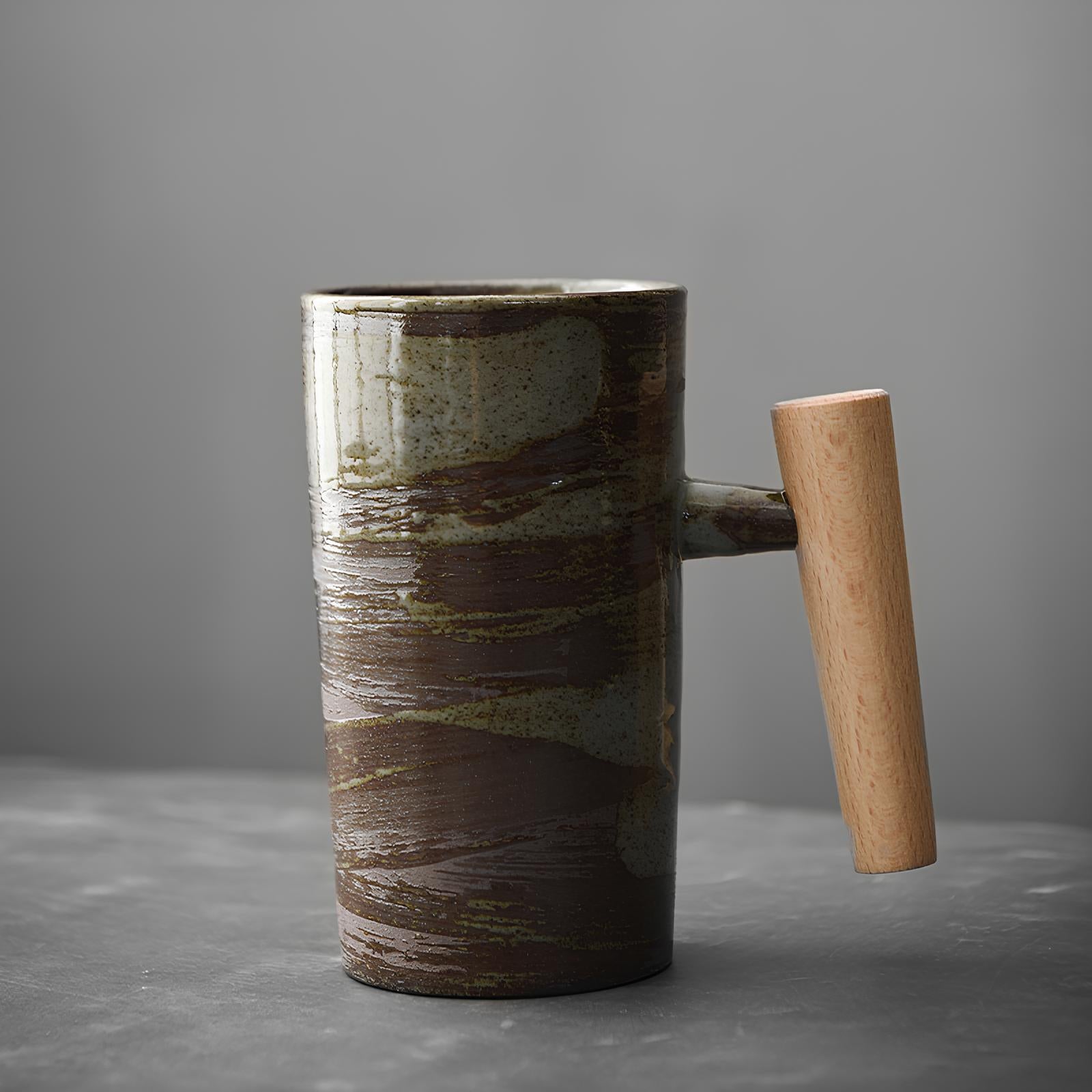 Mug en céramique avec poignée en bois - UstensilesCulinaires