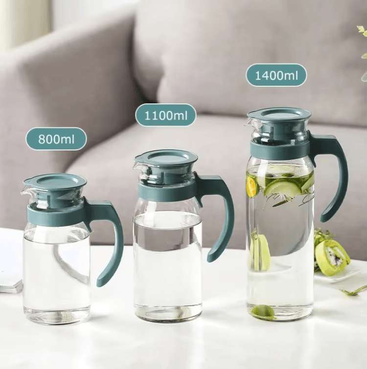 Acrylic carafe with lid and handle  