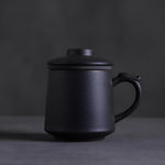 Mug en céramique avec infuseur de thé - UstensilesCulinaires